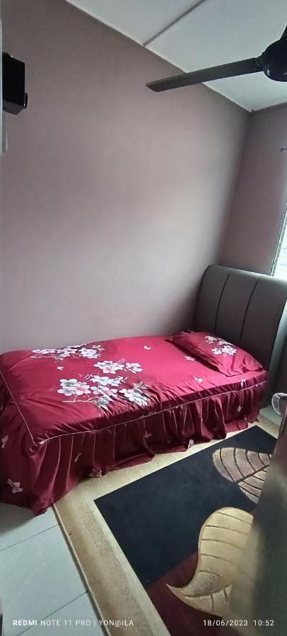 Homestay Rezeki باتو جاجاه المظهر الخارجي الصورة